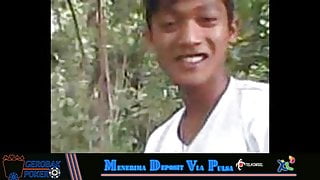 Ayu Wulandari Gadis SMP Jilbab Pulang Sekolah Ngewe Sama Pac