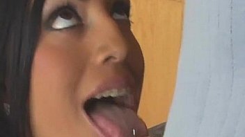 Dagfs – A Young Latina Has Her Way For Blowjobs