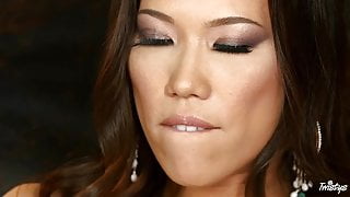 Slim asian babe is perfect