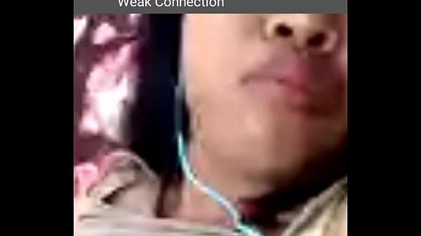 Indonesian girl masturbates